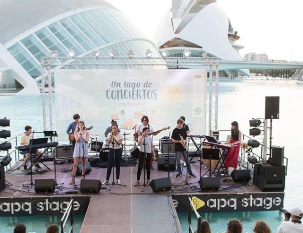 concert événement à la Cité des Arts et des Sciences à Valence