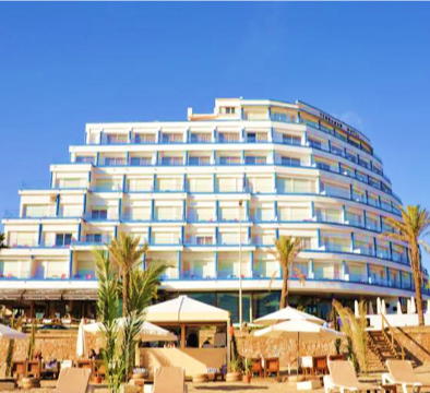 plage de l'hôtel Me Sitges