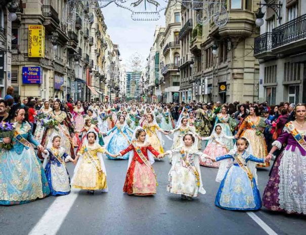 Fiesta-desfiladero-Fallas-Valencia