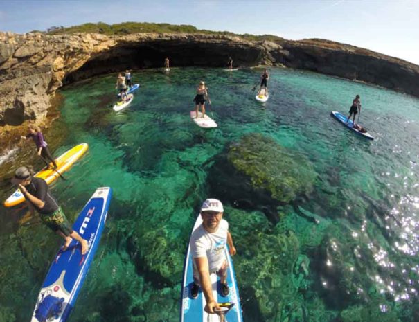 Group stand up paddle tour team building