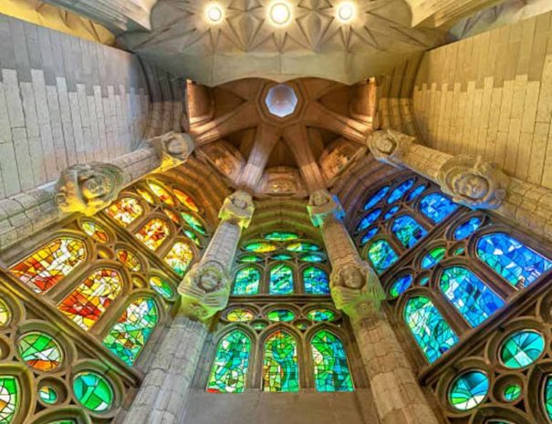 sagrada-familia-stained-windows