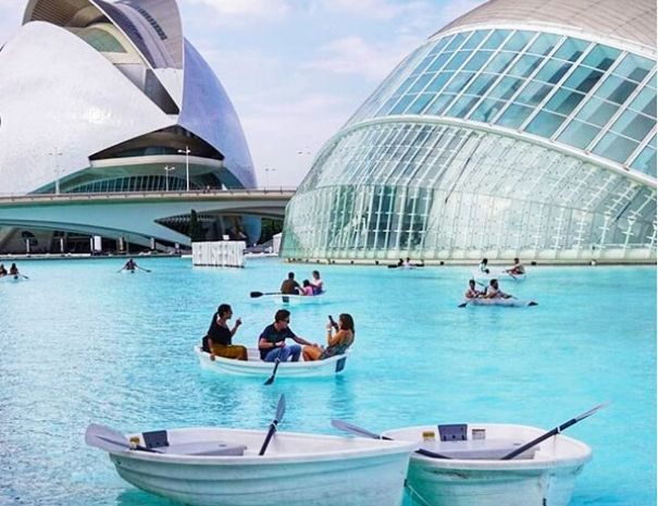 barco-actividad-ciudad-artes-ciencias-valencia